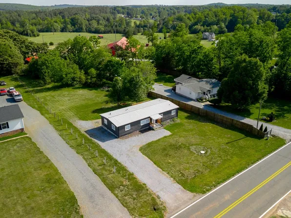 1510 Suburban Rd, Lynchburg, VA 24501