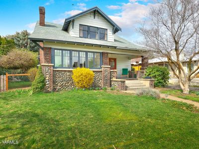 214 S 17th Ave, Yakima, WA, 98902