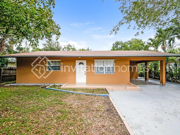 1380 SW 26th Ter