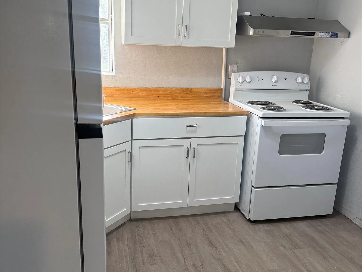 2 bed, 1.0 bath, 1178 sqft, $1,650 — Photo 3