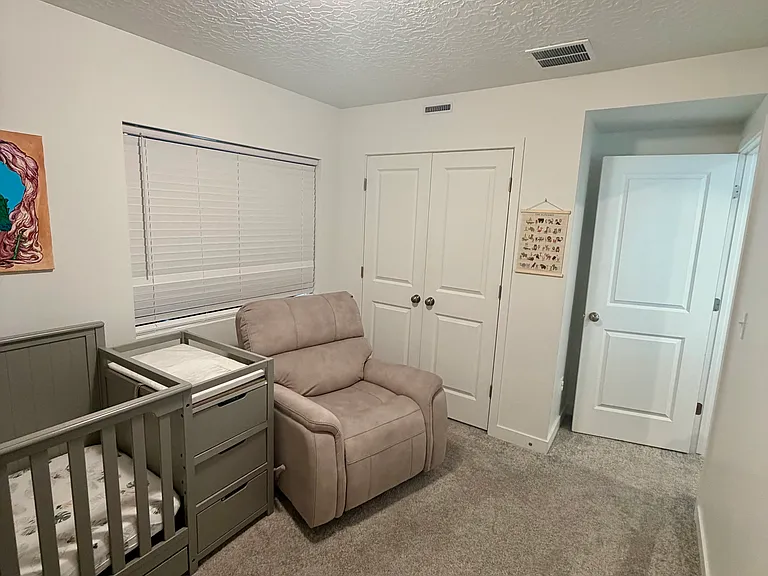 1431 W Rose Glow Dr — Photo 16