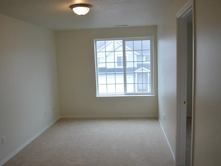 15018 NE 68th Way — Photo 12