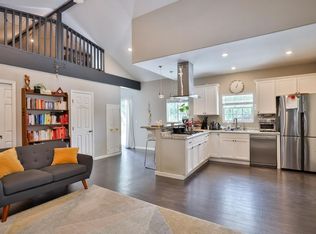 6052 Wunderlin Ave, San Diego, CA 92114