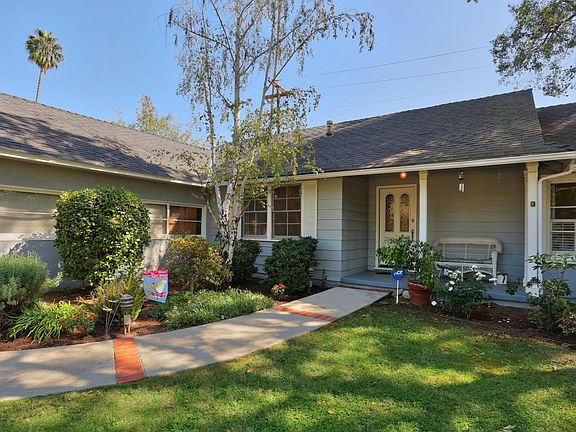 5th image of 4828 Burgoyne Ln
