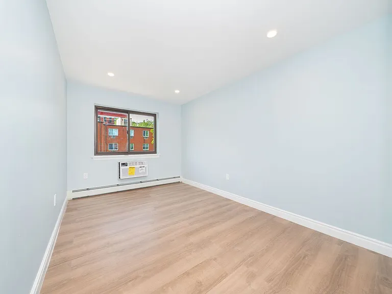 6 E 118th St #2 — Photo 19