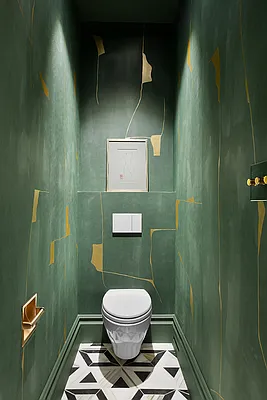 Sold by Compass | media 13