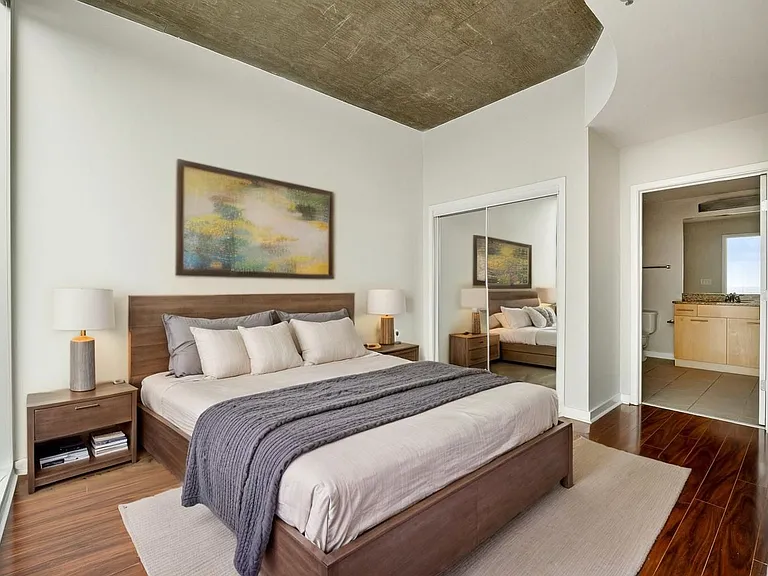 3324 Peachtree Rd NE #2304 — Photo 4