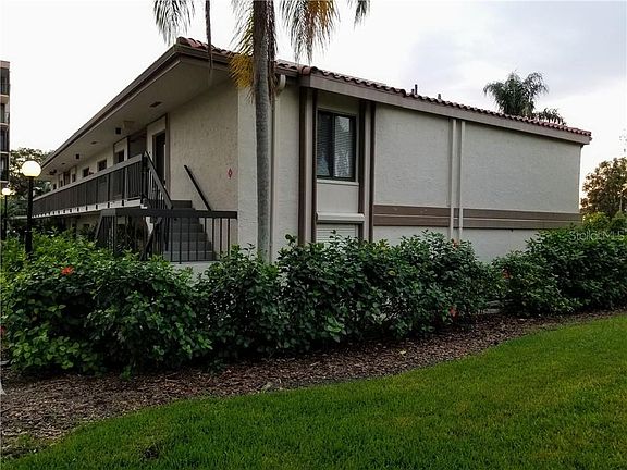 3rd image of 6219 Palma Del Mar Blvd S APT 212