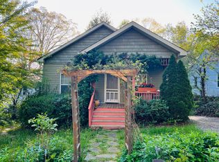 40 Harvard Pl, Asheville, NC 28806