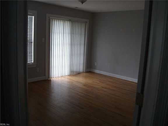 4th image of 479 W Ocean View Ave #B