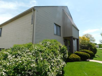 955 Millpond Rd, Valparaiso, IN, 46385