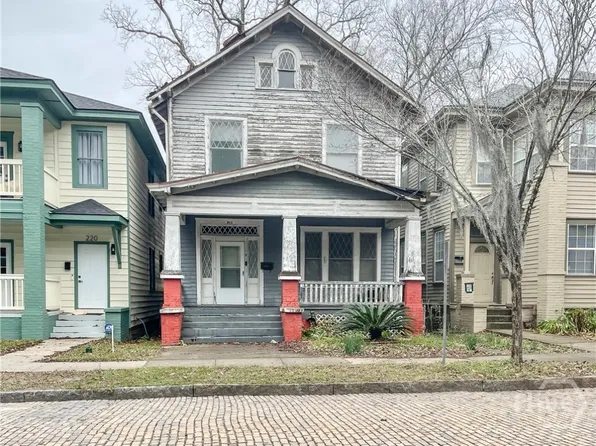 218 W 38th Street, Savannah, GA 31401