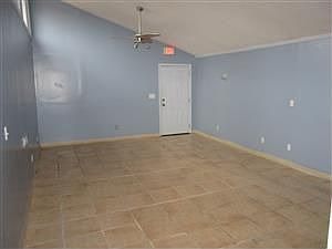 3rd image of 11 Maybelle St