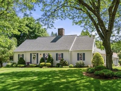 8 Pocahontas Way, Lynnfield, MA, 01940