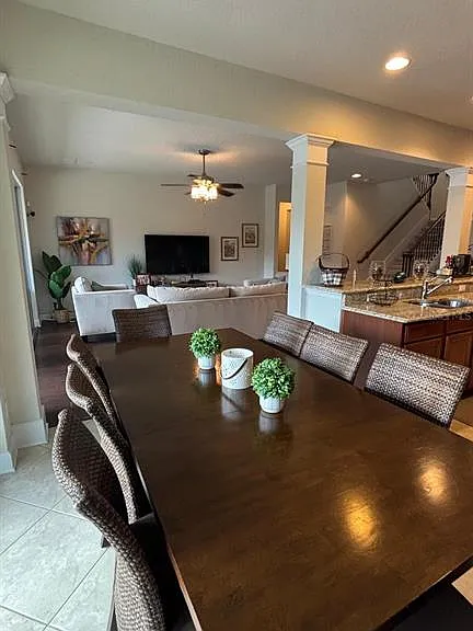 464 Douglas Edward Dr — Photo 9