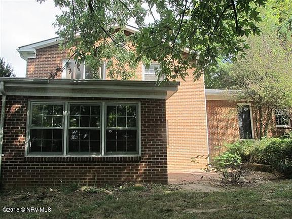 2nd image of 401 Northview Dr