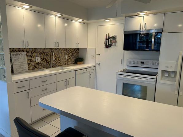 5100 Dupont Blvd APT 3K