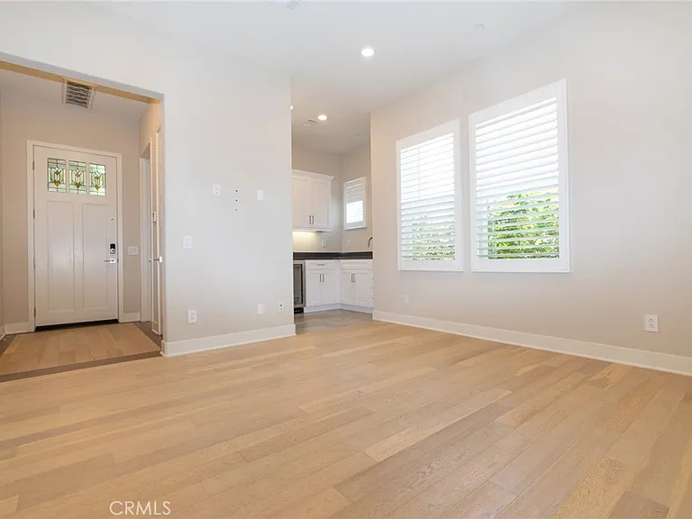70 Sagan Way — Photo 31