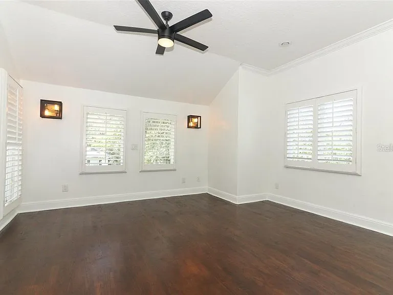 1442 Palm Ave — Photo 18