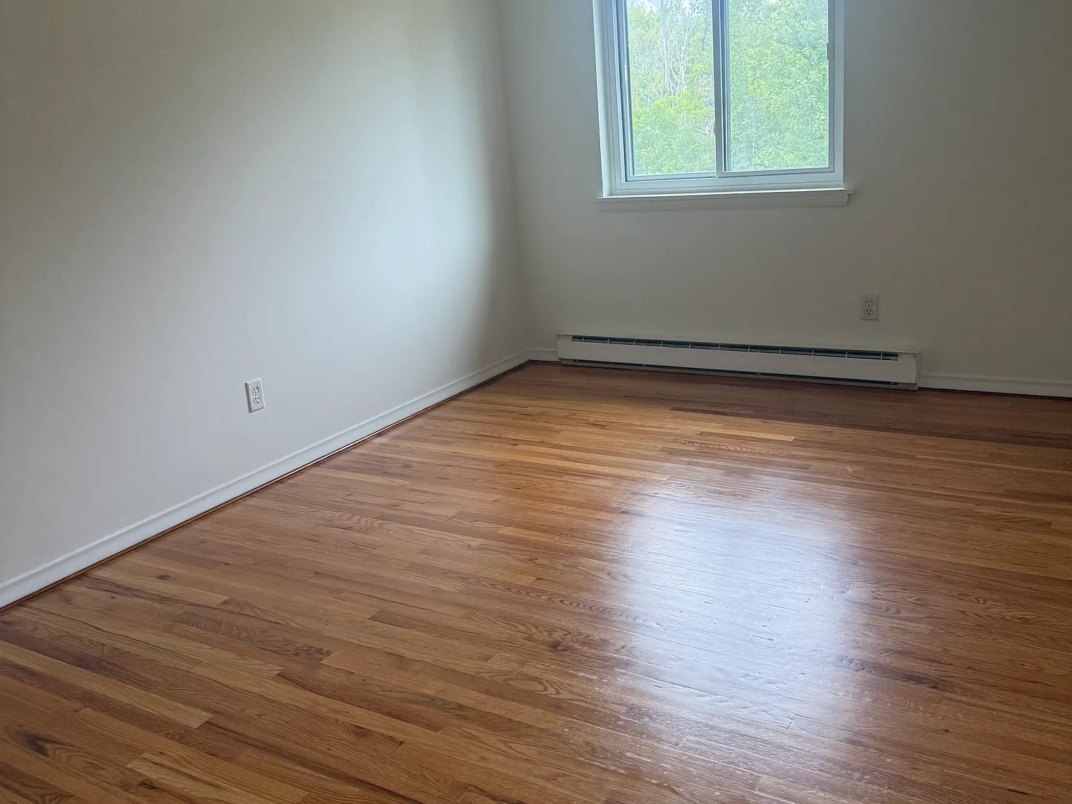 2 bed, 1.5 bath, 1200 sqft, $2,600 — Photo 2