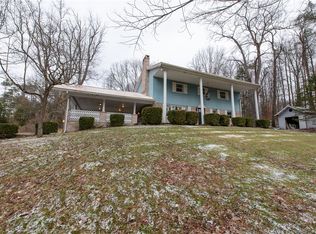 121 Pinetree Dr, Export, PA 15632