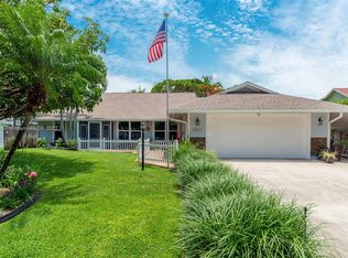 6614 SE Sylvan Pl, Hobe Sound, FL 33455
