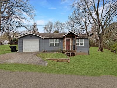 1919 Palos St, Athens, TN, 37303