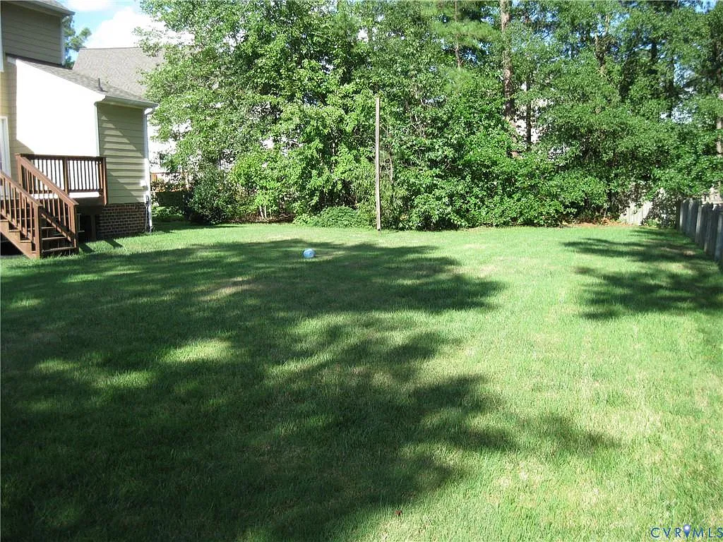 4 bed, 2.5 bath, 2011 sqft, $2,500 — Photo 4