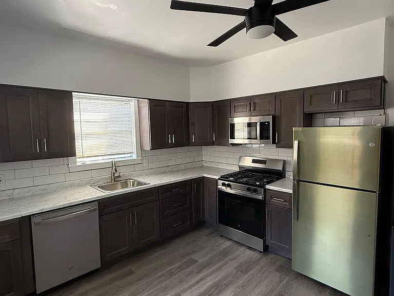 4937 Walnut St #1 — Photo 11