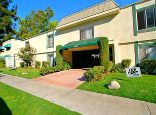 CLN - Collins Apts., Tarzana, CA 91356