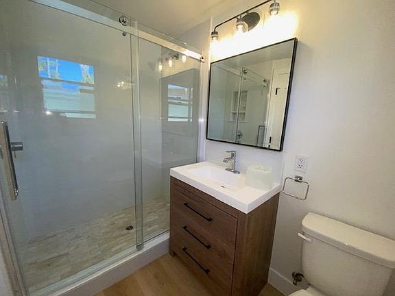 5th image of 3531 San Jose Ln
