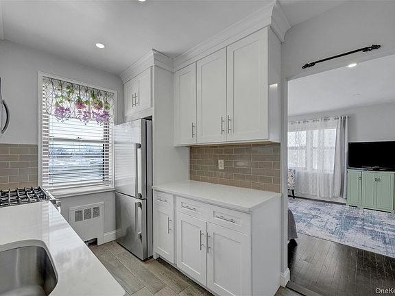 5th image of 620 Pelham Road #3C