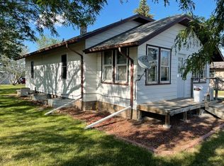 704 Ash Ave, Onida, SD 57564