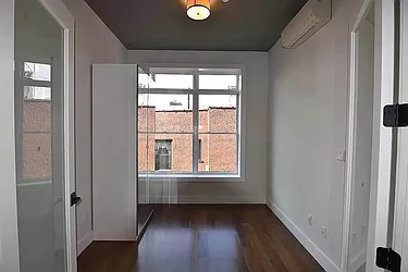 Rented by Tapiro Realty