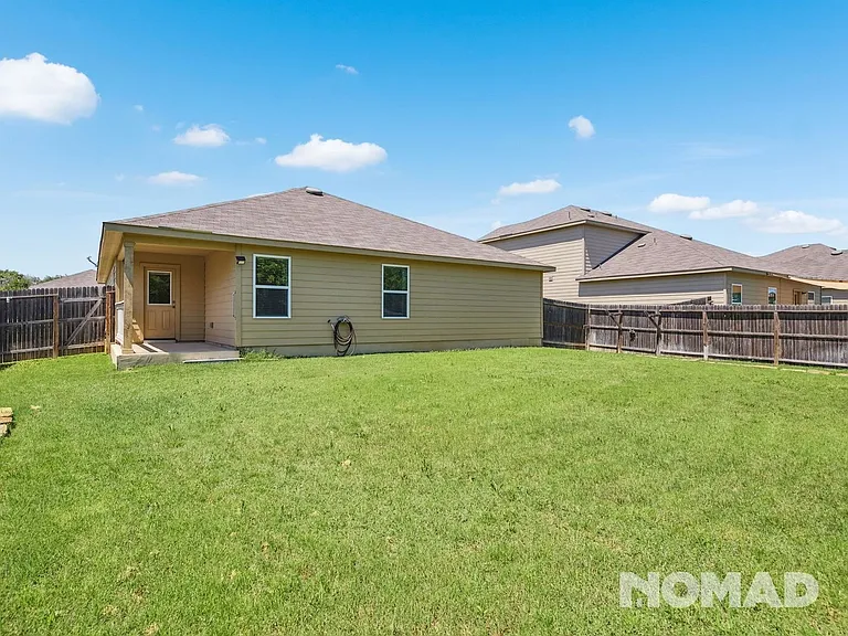536 Long Leaf Dr — Photo 23