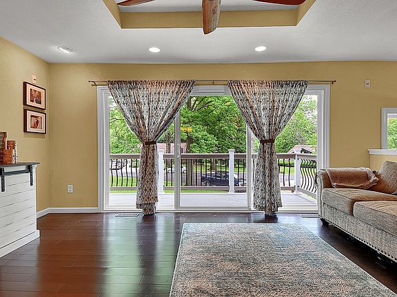 4th image of 15 Vicksburg Cir