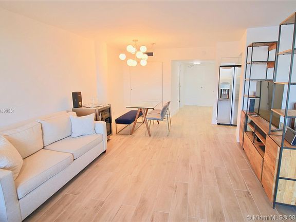 2nd image of 900 Bay Dr APT 518