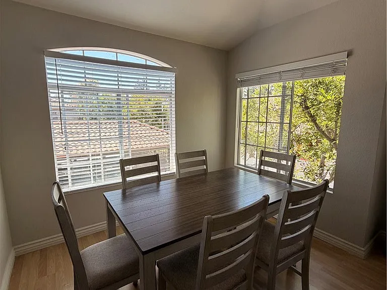 168 Gallery Way — Photo 7