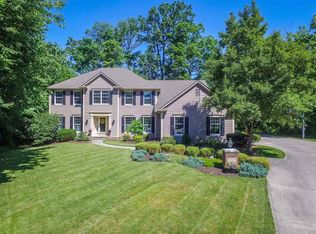 5525 Pine Oak Ct, Fort Wayne, IN 46835