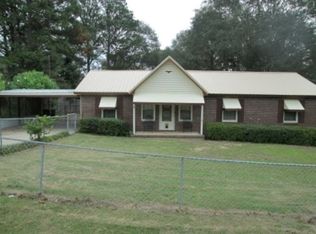 60 Eason Dr, Phenix City, AL 36869