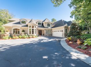 5208 N Maple Ln, Nashotah, WI 53058