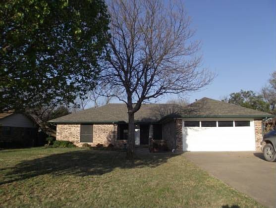 1st image of 1803 W Spanish Oak Dr