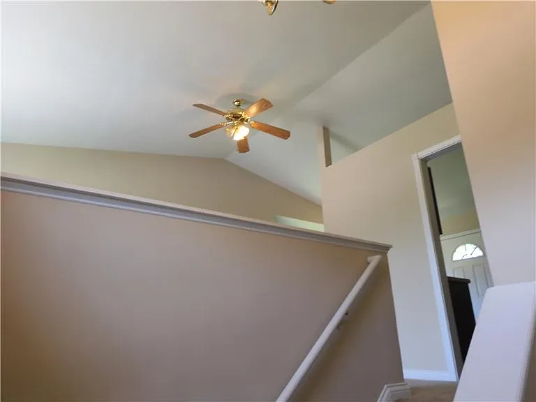 7222 Isaac Ln — Photo 4