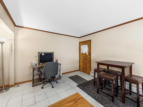 5th image of 7268 W Thorndale Ave #2A
