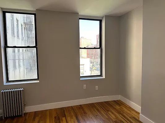 Rented by Premier One Realty LLC | media 5