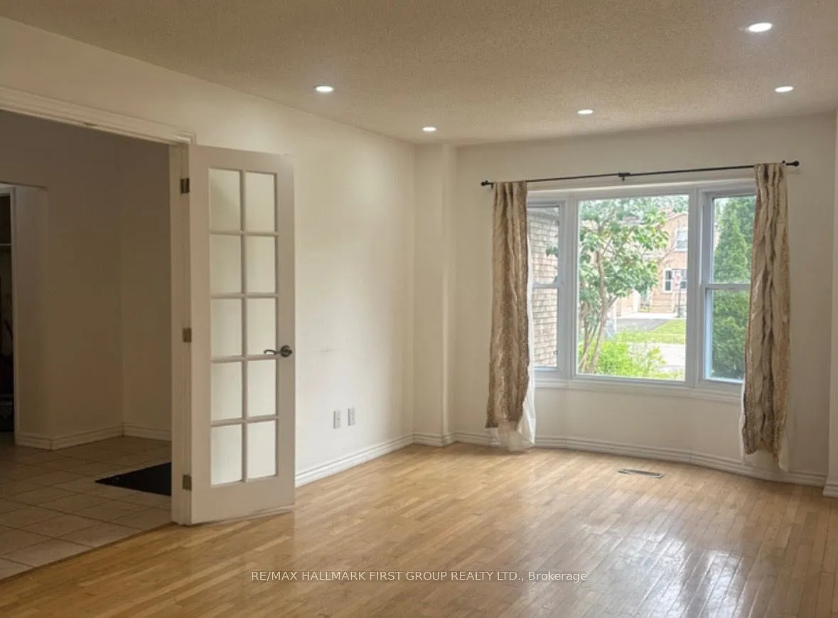 4 bed, $3,350 — Photo 4