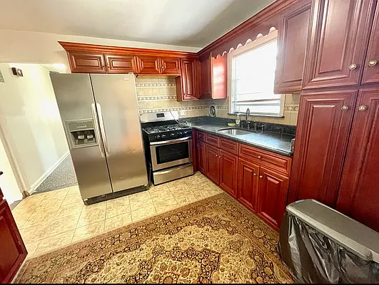 Rented by Luxury Apartments LIC | media 8