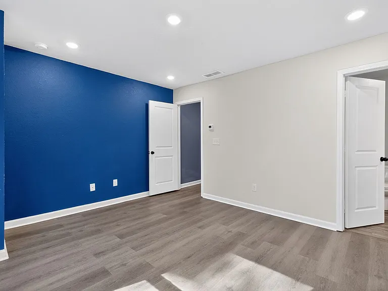1110 Highwood Ln — Photo 11