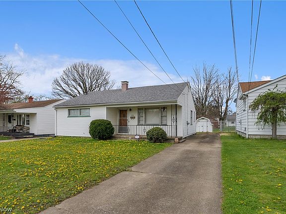2nd image of 1614 Country Club Ave