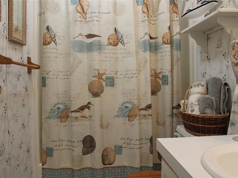 8314 Nancy Ln — Photo 17